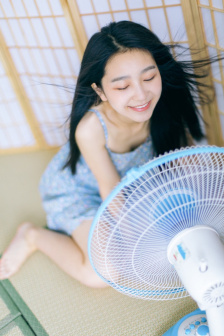 员工更衣室安摄像头